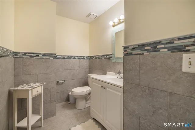 $309,000 | 289 Broad Street, Unit 289, Bridgeport, CT 06604