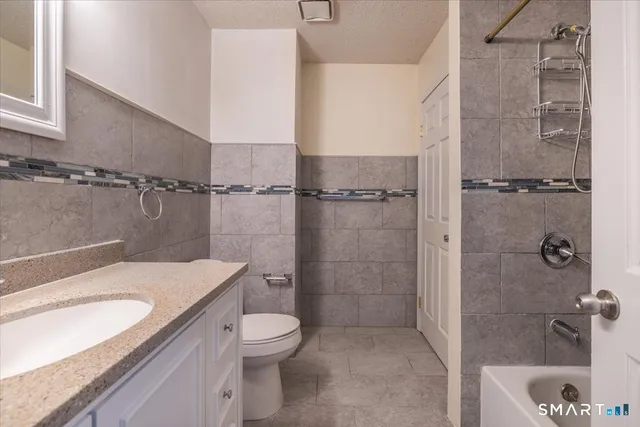 $309,000 | 289 Broad Street, Unit 289, Bridgeport, CT 06604