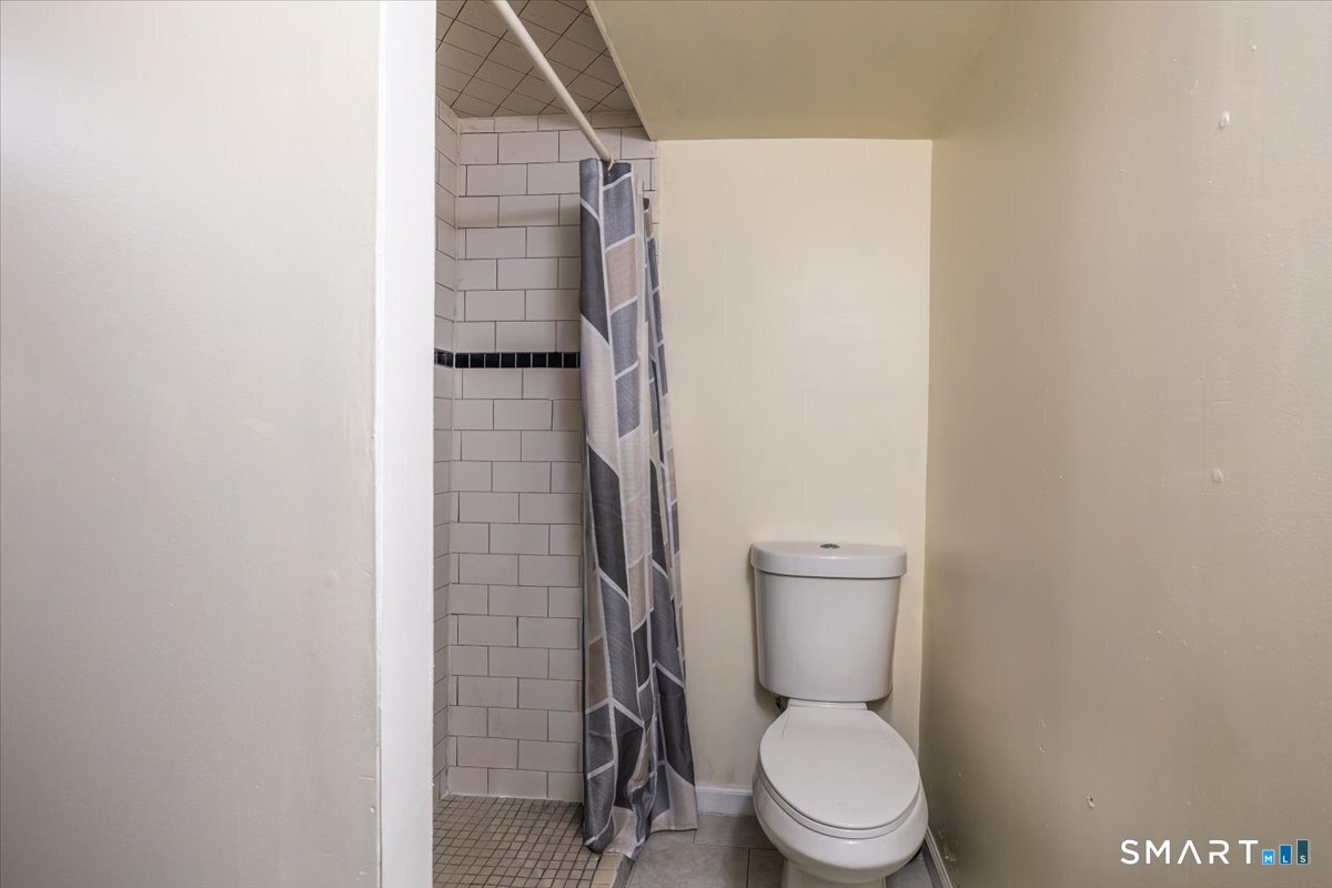 289 Broad Street, Unit 289 Bridgeport, CT 06604 - Photo 31 of 33