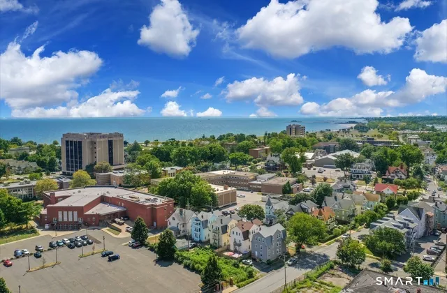 $309,000 | 289 Broad Street, Unit 289, Bridgeport, CT 06604