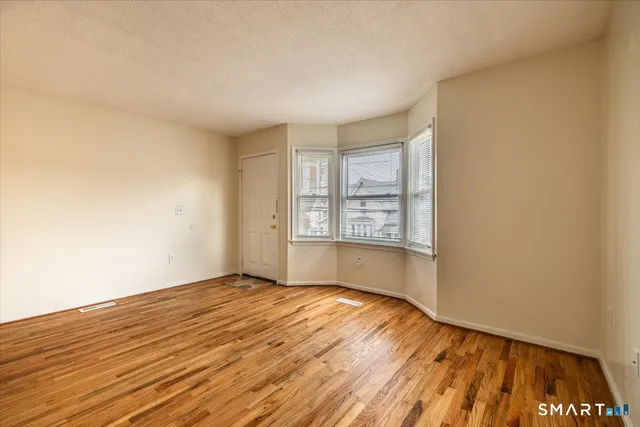 $309,000 | 289 Broad Street, Unit 289, Bridgeport, CT 06604