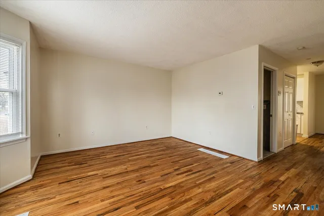 $309,000 | 289 Broad Street, Unit 289, Bridgeport, CT 06604