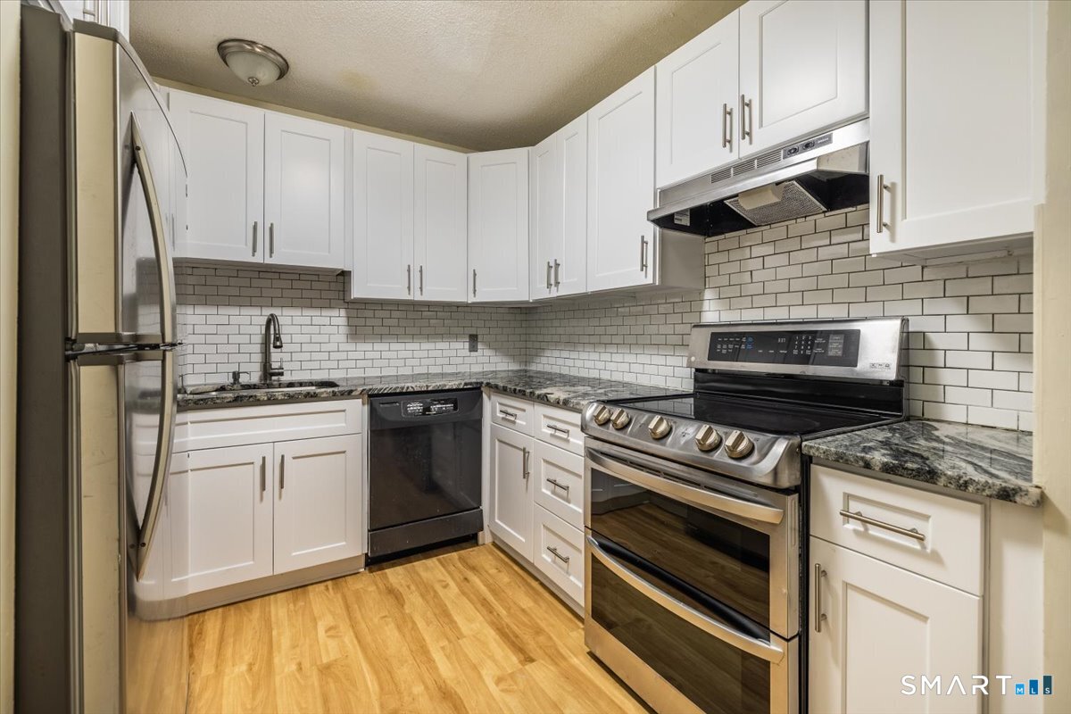 289 Broad Street, Unit 289 Bridgeport, CT 06604 - Photo 9 of 33