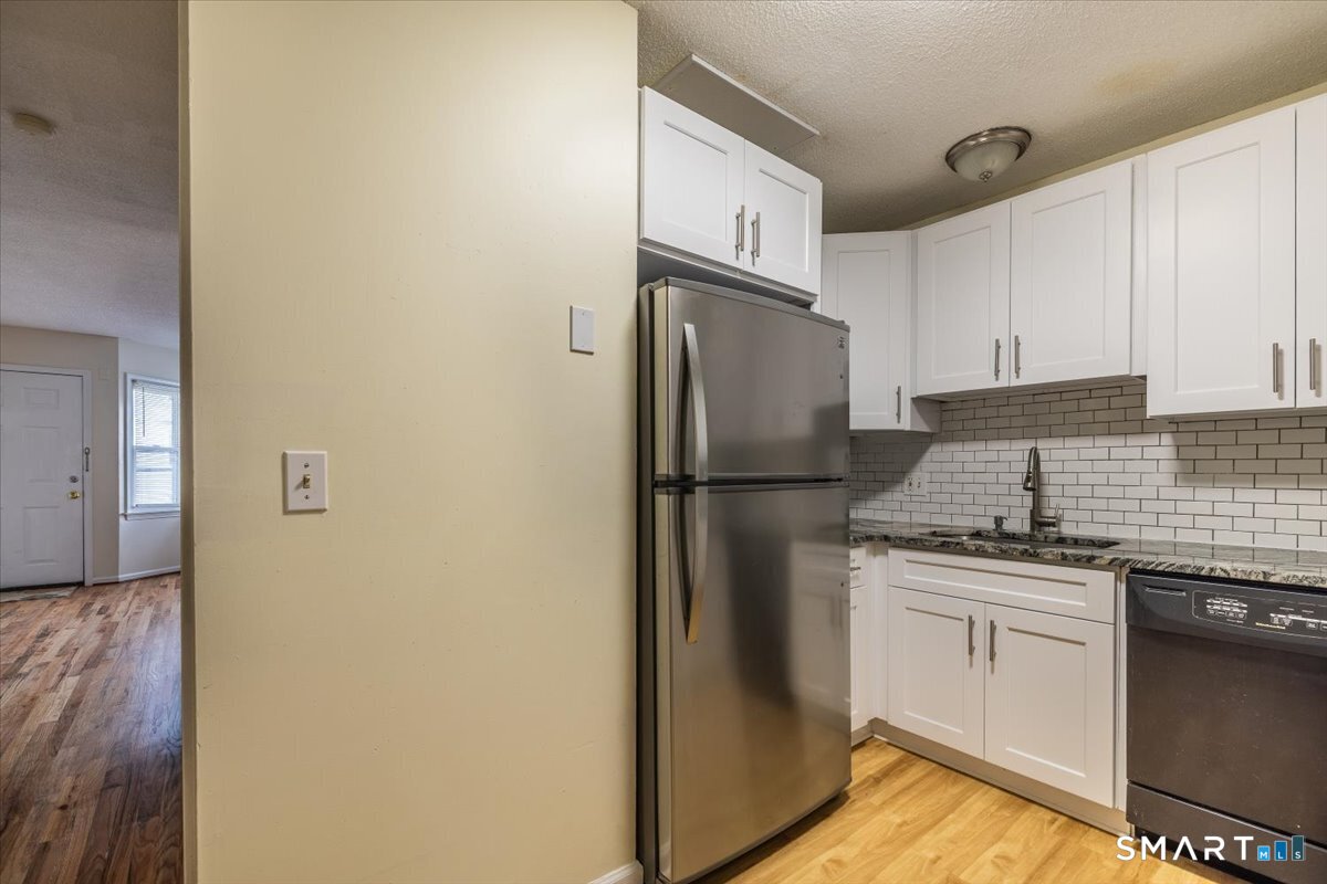 289 Broad Street, Unit 289 Bridgeport, CT 06604 - Photo 10 of 33