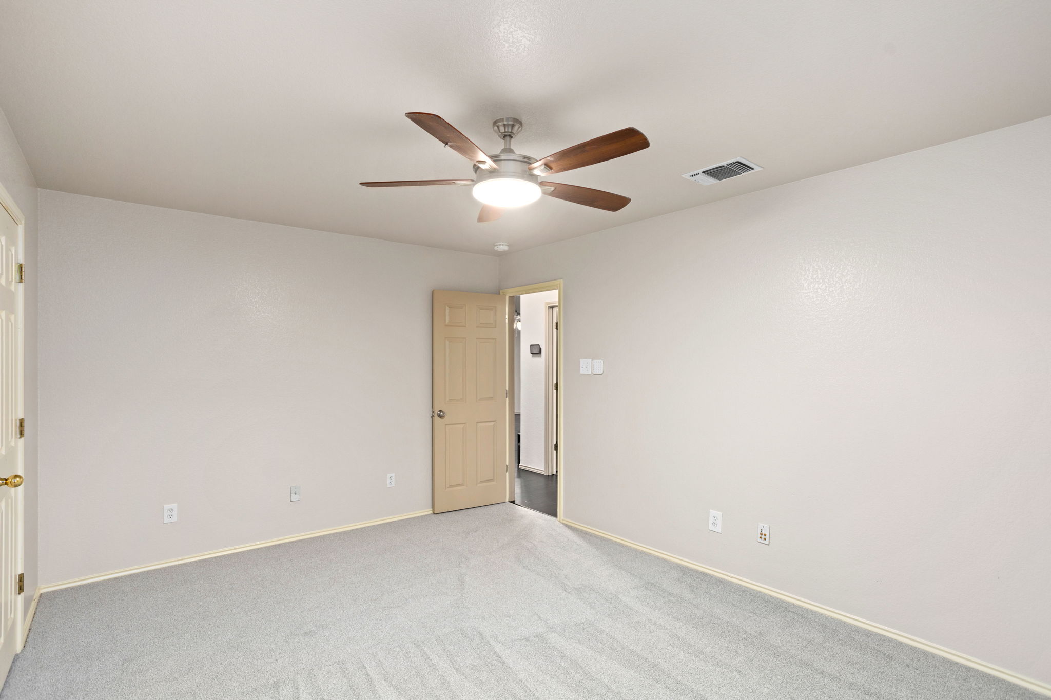 409 Lydia Lane Thrall, TX 76578 - Photo 12 of 25 a view of an empty room