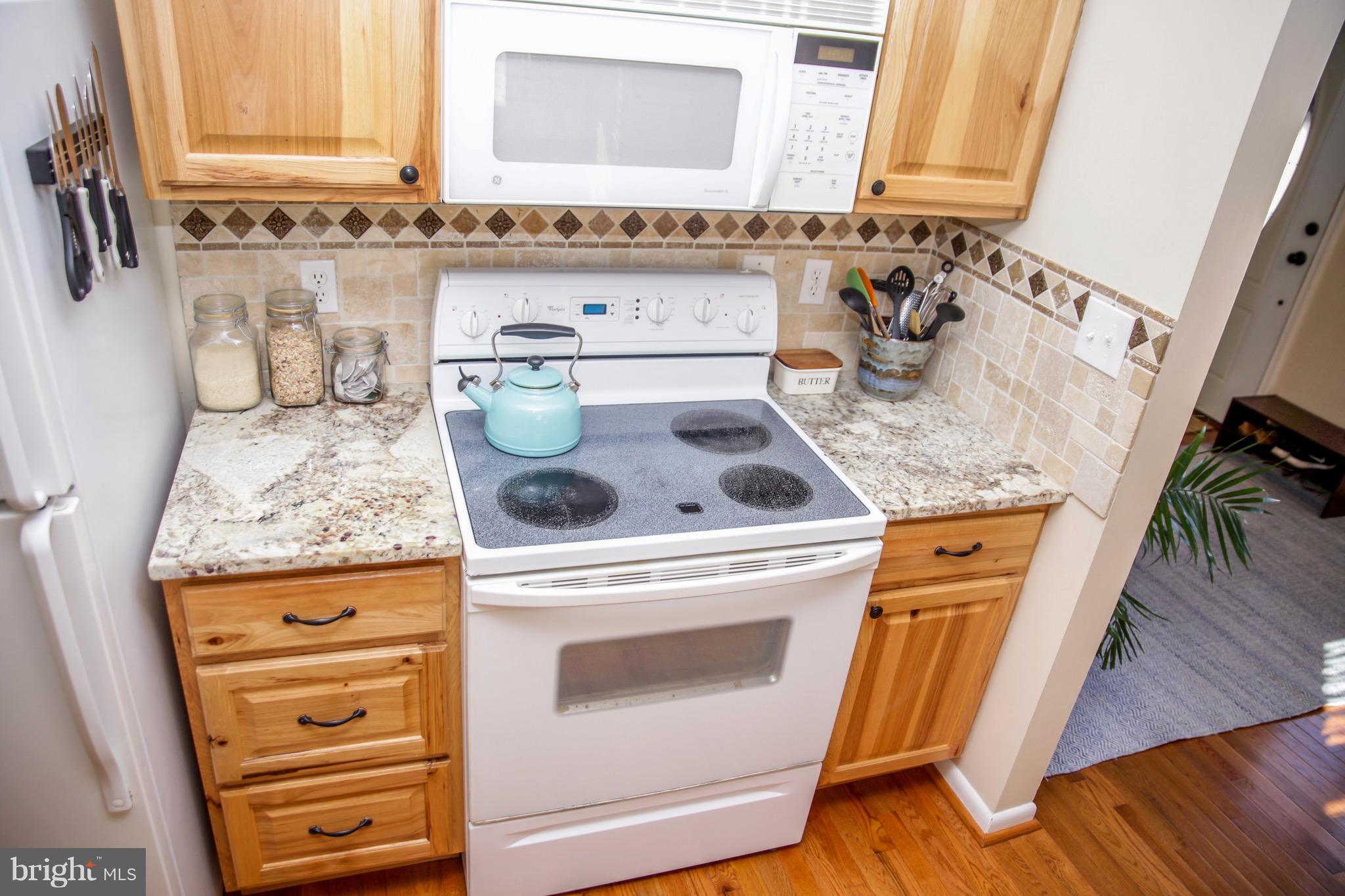 1736 Ridgely Road Edgewater, MD 21037 - Photo 3 of 89 Kitchen