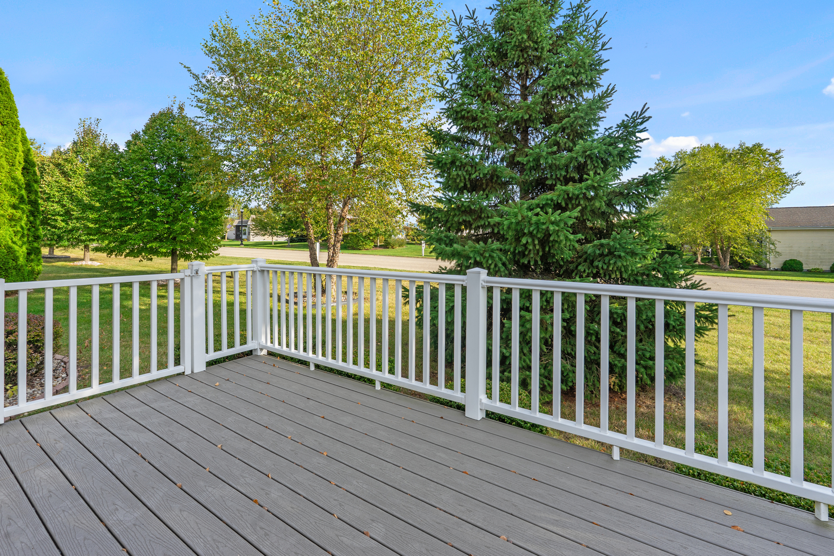 3310 Stakes Lane Grayslake, IL 60030 - Photo 3 of 4 a view of a wooden roof deck