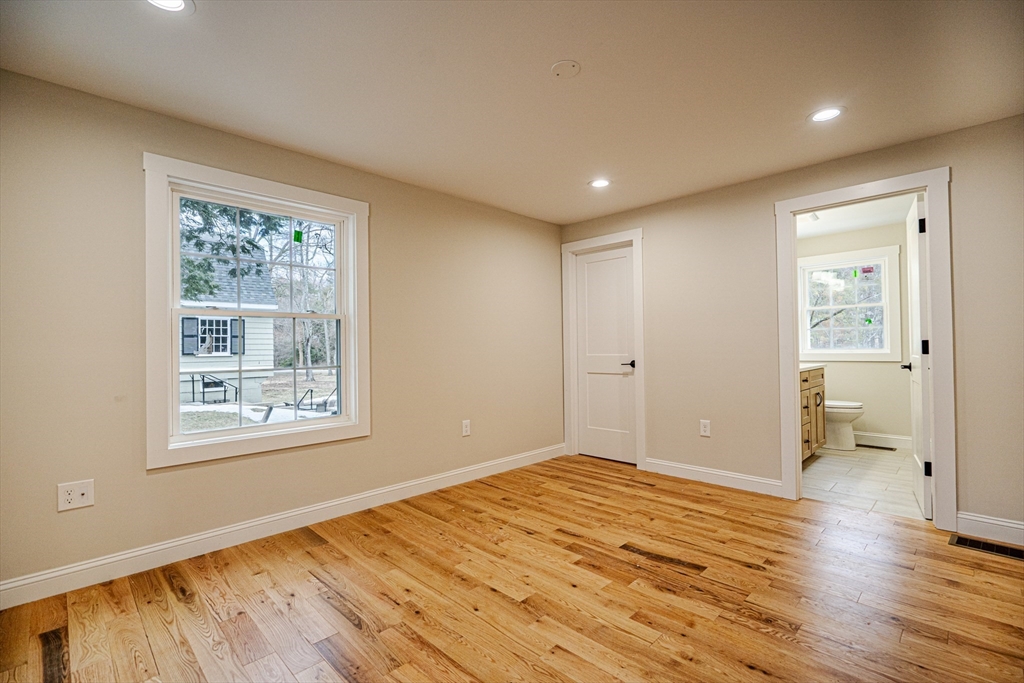 35 Homestead Road Lynnfield, MA 01940 - Photo 18 of 38