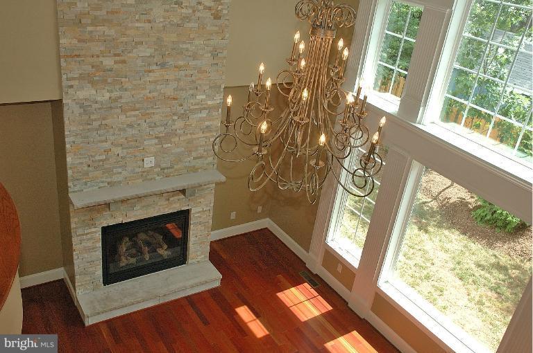 6153 Reza Court Springfield, VA 22152 - Photo 13 of 22 Family Room