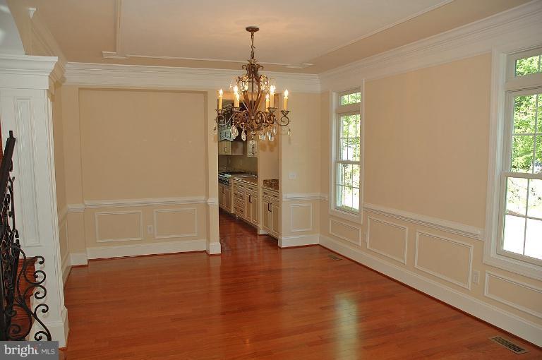 6153 Reza Court Springfield, VA 22152 - Photo 3 of 22 Dining Room looking into Butler's Pantry