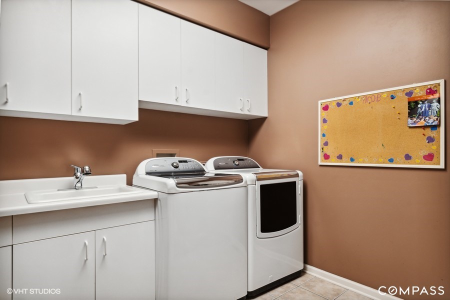 108 Riverside Drive Deerfield, IL 60015 - Photo 18 of 22 a utility room with dryer and washer