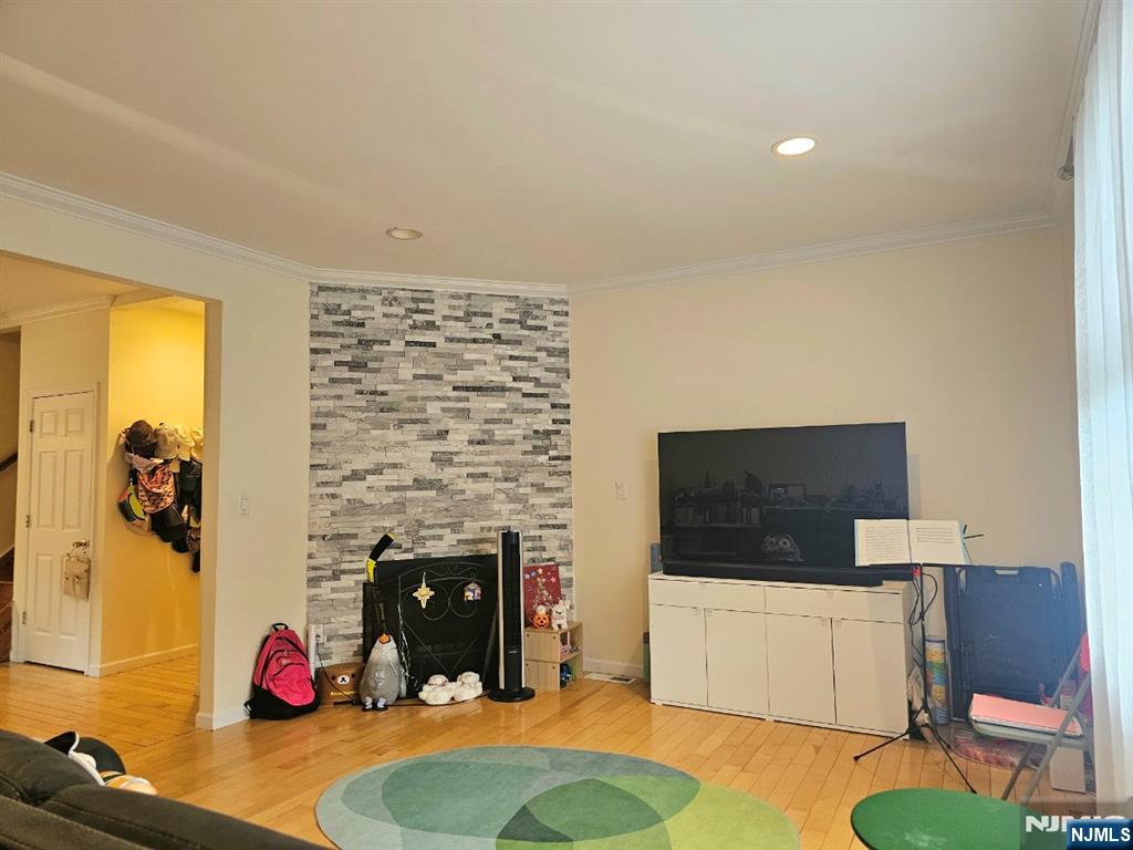 183 Tenafly Road Tenafly, NJ 07670 - Photo 8 of 28