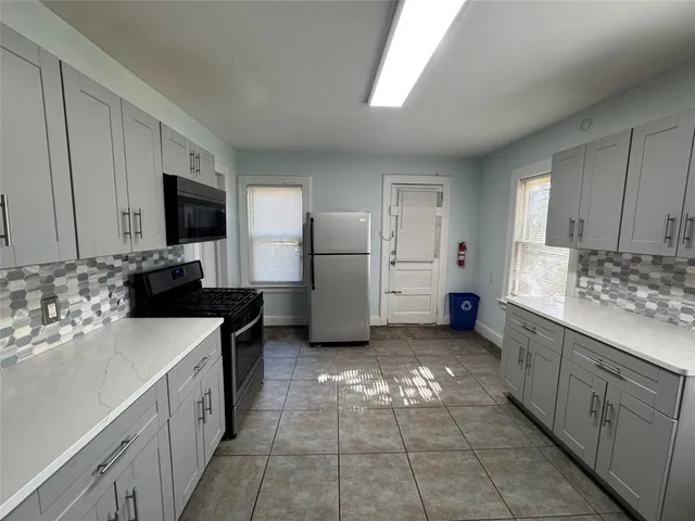 $33,000 | 120 Murray Street, Unit 2, Binghamton, NY 13905