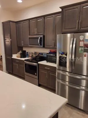 $387,500 | 10393 Silver Maple Avenue, Oxford, FL 34484