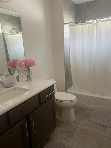 $387,500 | 10393 Silver Maple Avenue, Oxford, FL 34484