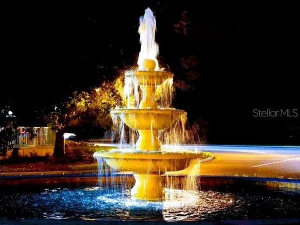 $387,500 | 10393 Silver Maple Avenue, Oxford, FL 34484