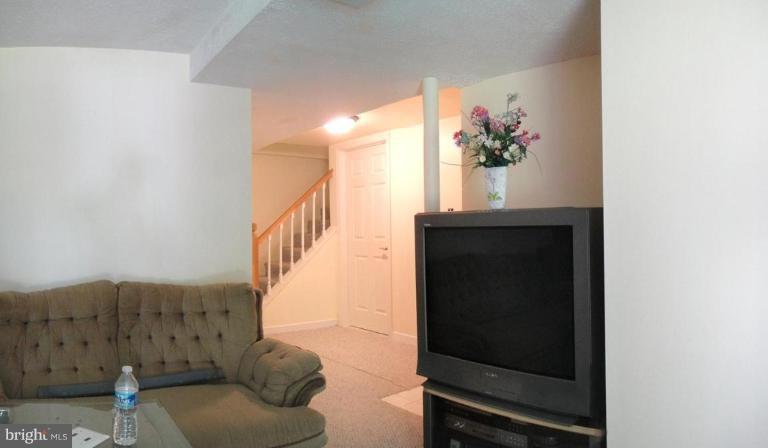 3700 Ridge Road Annandale, VA 22003 - Photo 13 of 14 Family Room