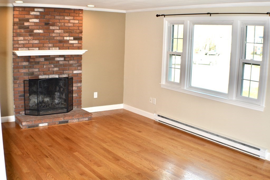 65 Cobb Road, Unit 65 Wrentham, MA 02093 - Photo 10 of 28 Gallery Image 10