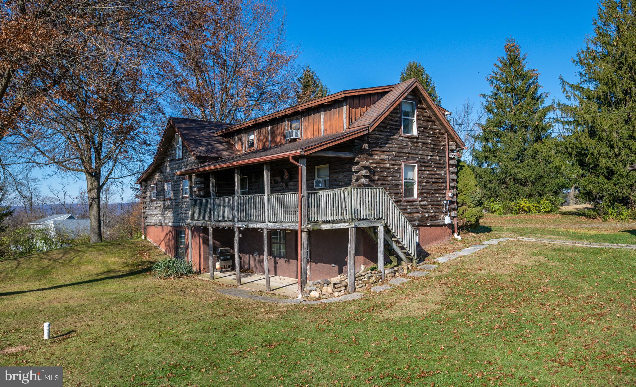 376 Beagle Road Lebanon, PA 17046 - Photo 4 of 26 Gallery Image 4