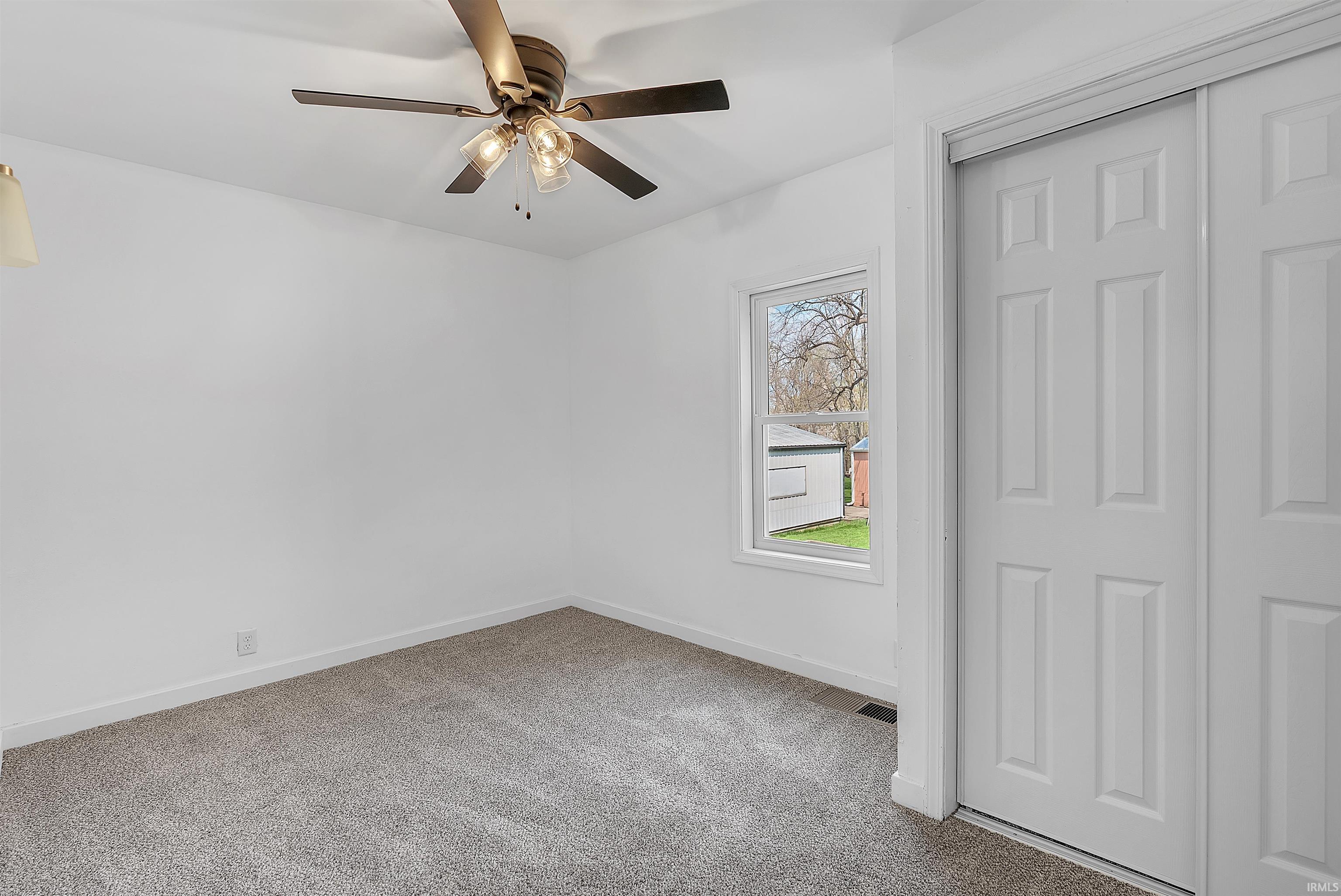 307 South Park Avenue Rensselaer, IN 47978 - Photo 5 of 36