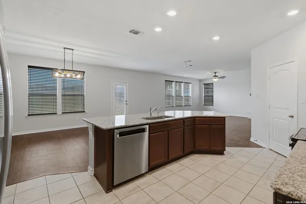 $2,800 | 2311 Themis Way, San Antonio, TX 78245