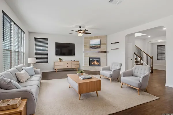 $2,800 | 2311 Themis Way, San Antonio, TX 78245