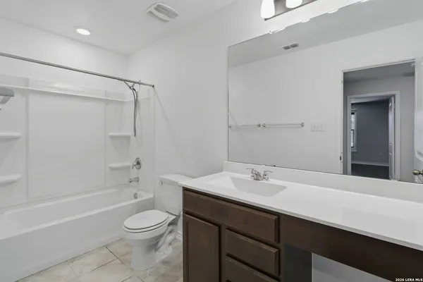$2,800 | 2311 Themis Way, San Antonio, TX 78245
