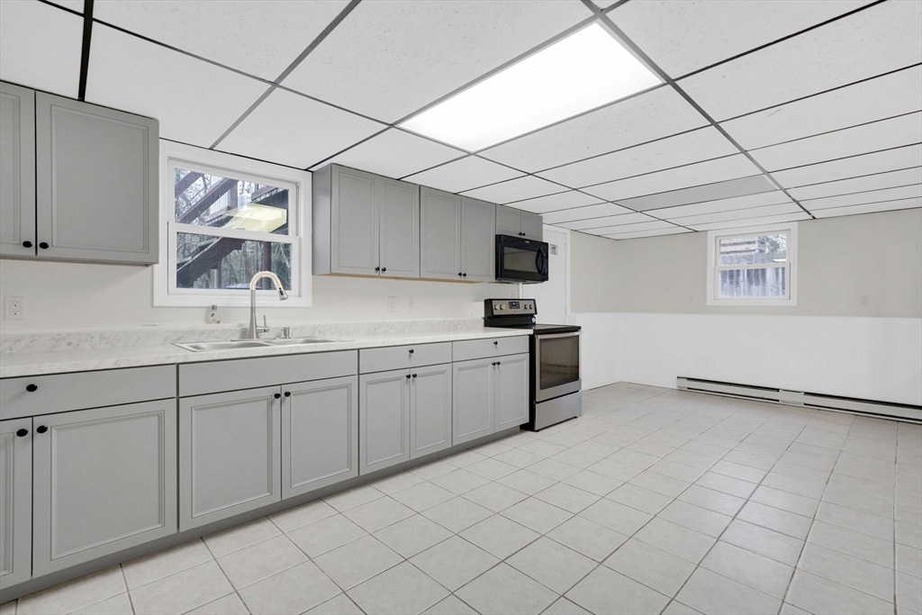 25 Fox Hill Road Ludlow, MA 01056 - Photo 26 of 42