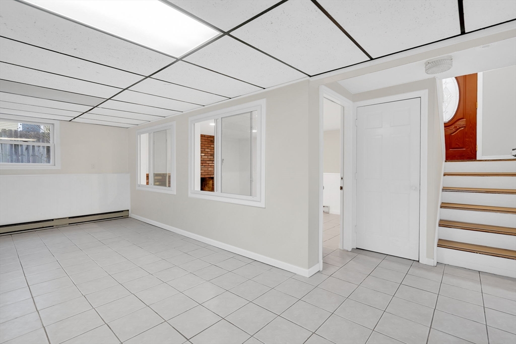 25 Fox Hill Road Ludlow, MA 01056 - Photo 27 of 42