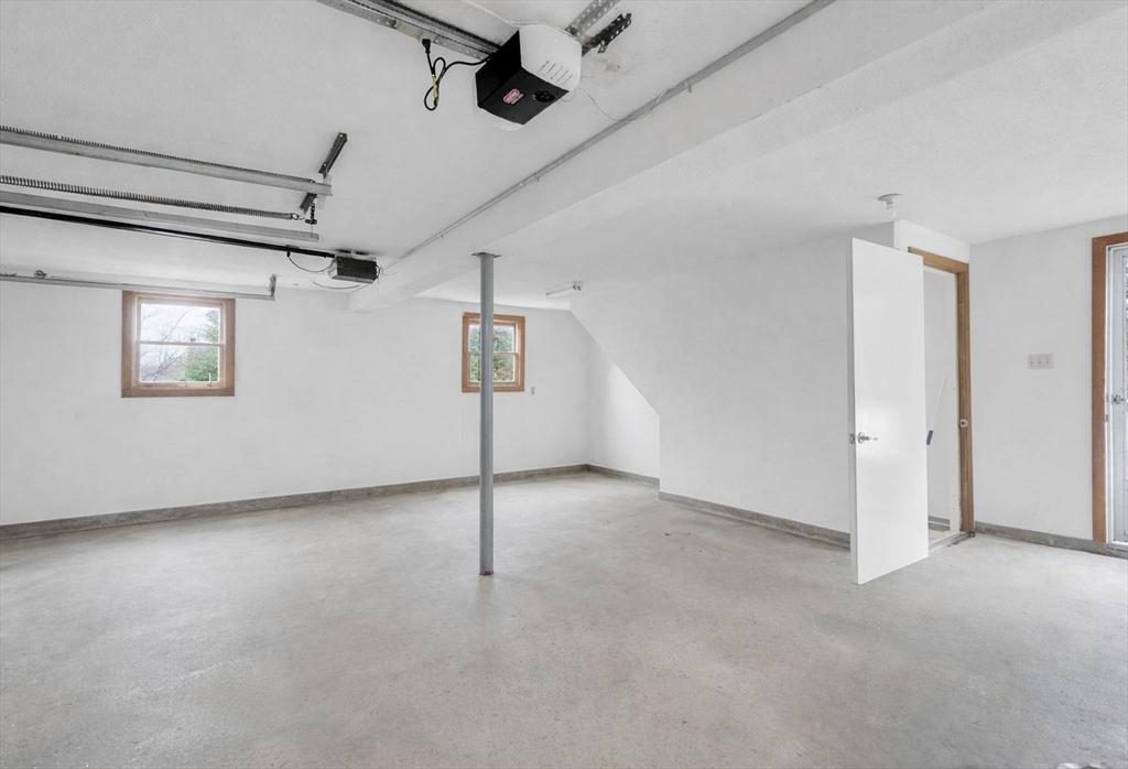 25 Fox Hill Road Ludlow, MA 01056 - Photo 37 of 42