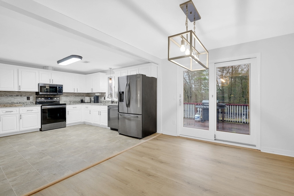 25 Fox Hill Road Ludlow, MA 01056 - Photo 8 of 42