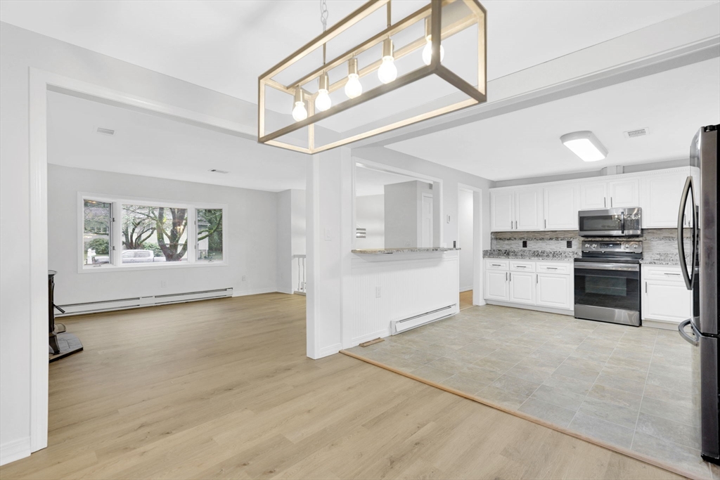 25 Fox Hill Road Ludlow, MA 01056 - Photo 10 of 42