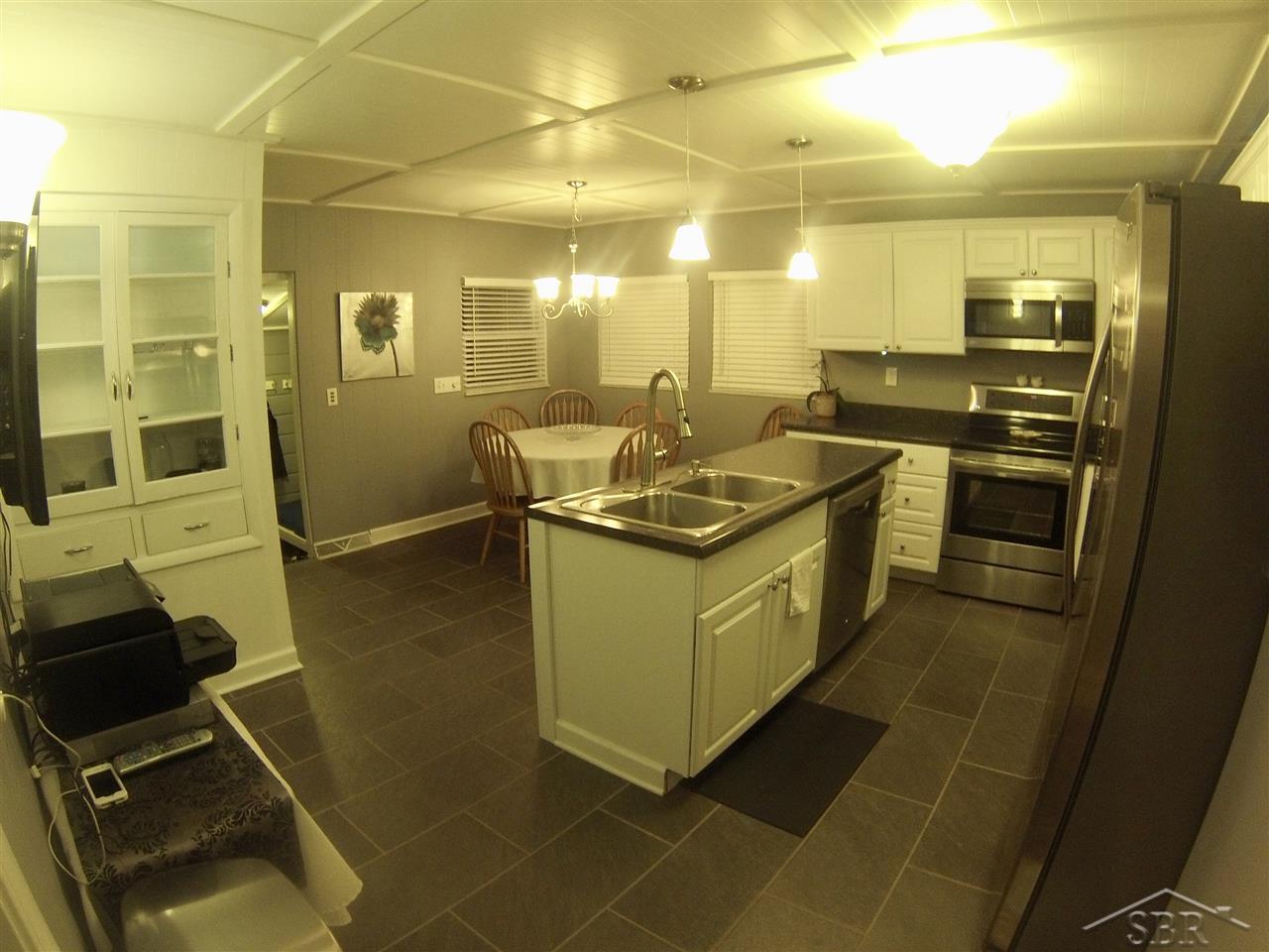 950 Swanson Road Saginaw, MI 48609 - Photo 3 of 24