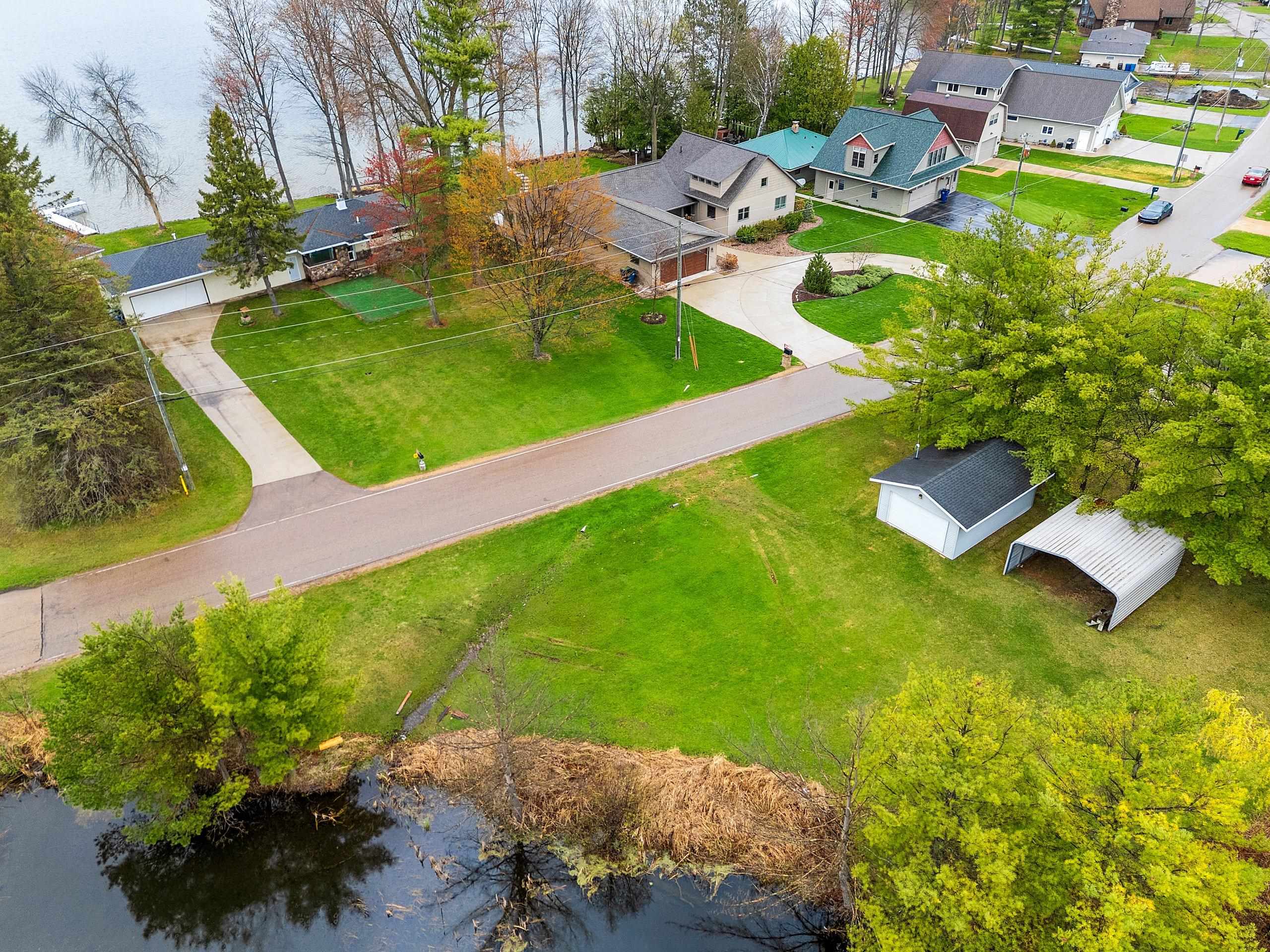 W8314 Rustic Drive Clintonville, WI 54929 - Photo 16 of 49