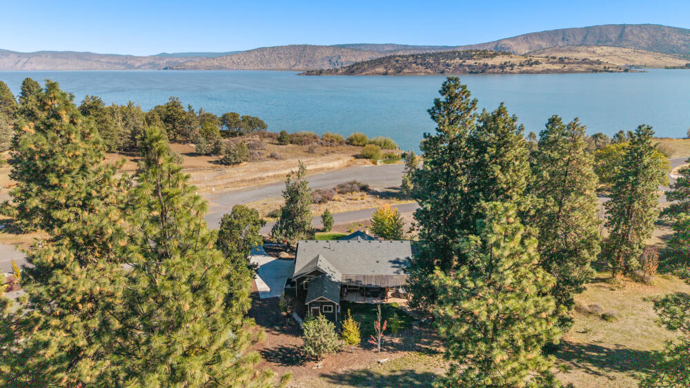 6914 Redstart Road Klamath Falls, OR 97601 - Photo 50 of 55 6914RedstartRd-39