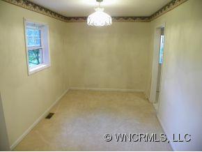 3 Edna Oaks Road Hendersonville, NC 28792 - Photo 9 of 12