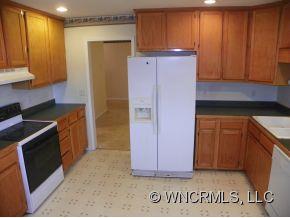 3 Edna Oaks Road Hendersonville, NC 28792 - Photo 10 of 12