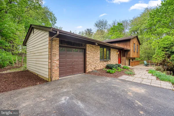 $674,900 | 12410 Piedmont Road, Clarksburg, MD 20871