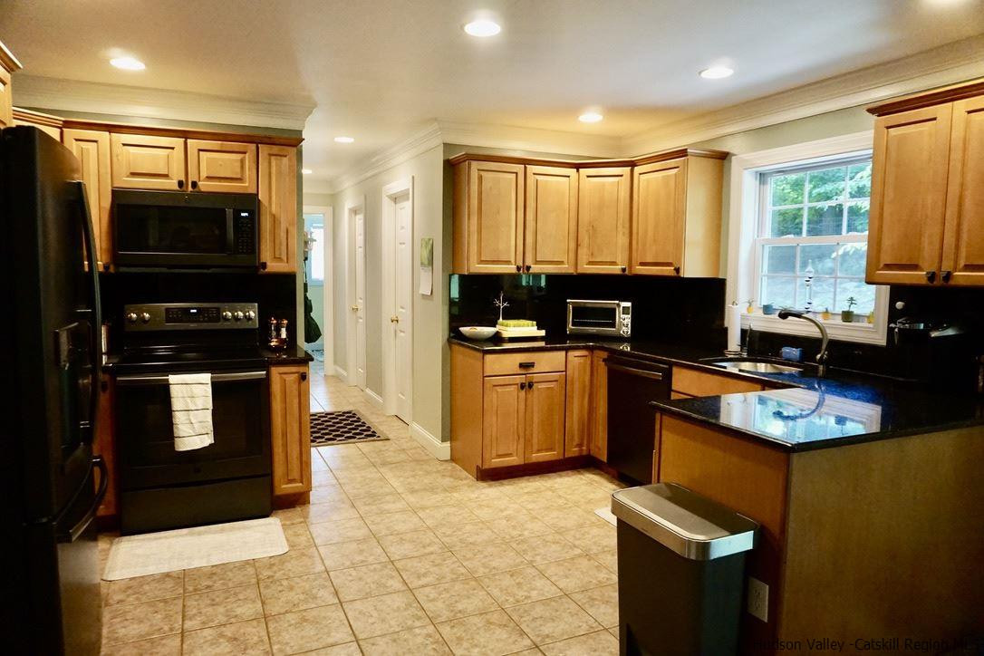 286 Plutarch Road Highland, NY 12528 - Photo 2 of 24 Photo 2