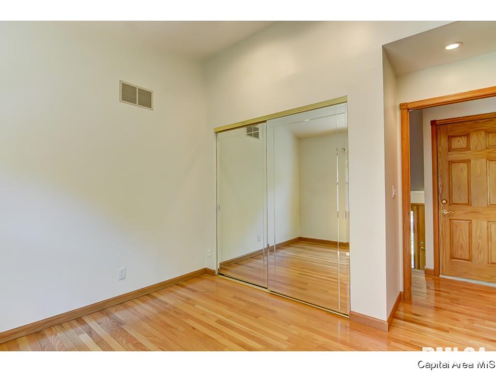 4104 Pickfair Road Springfield, IL 62703 - Photo 13 of 36