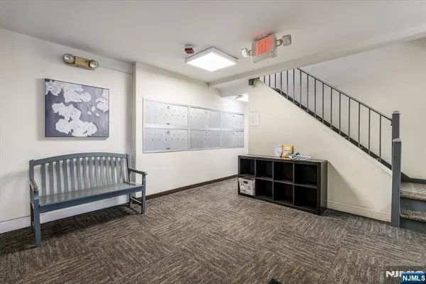 $285,000 | 130 Orient Way, Unit 4H, Rutherford, NJ 07070