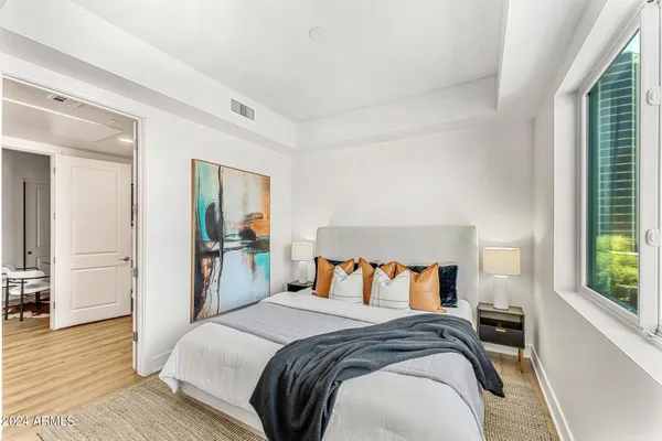 $489,000 | 3131 North Central Avenue, Unit 3015, Phoenix, AZ 85012