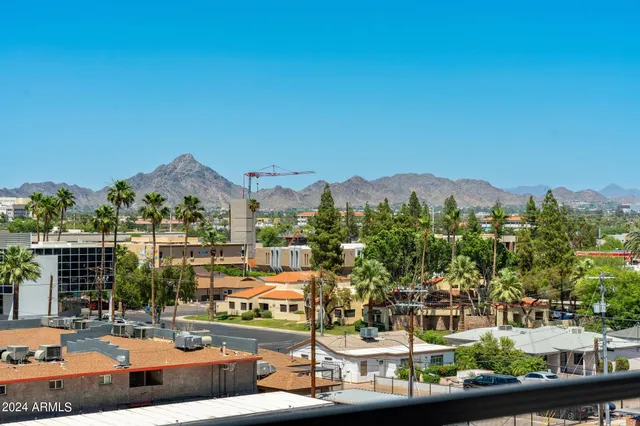 $580,000 | 3131 North Central Avenue, Unit 3015, Phoenix, AZ 85012