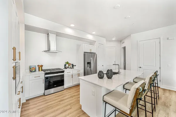 $489,000 | 3131 North Central Avenue, Unit 3015, Phoenix, AZ 85012