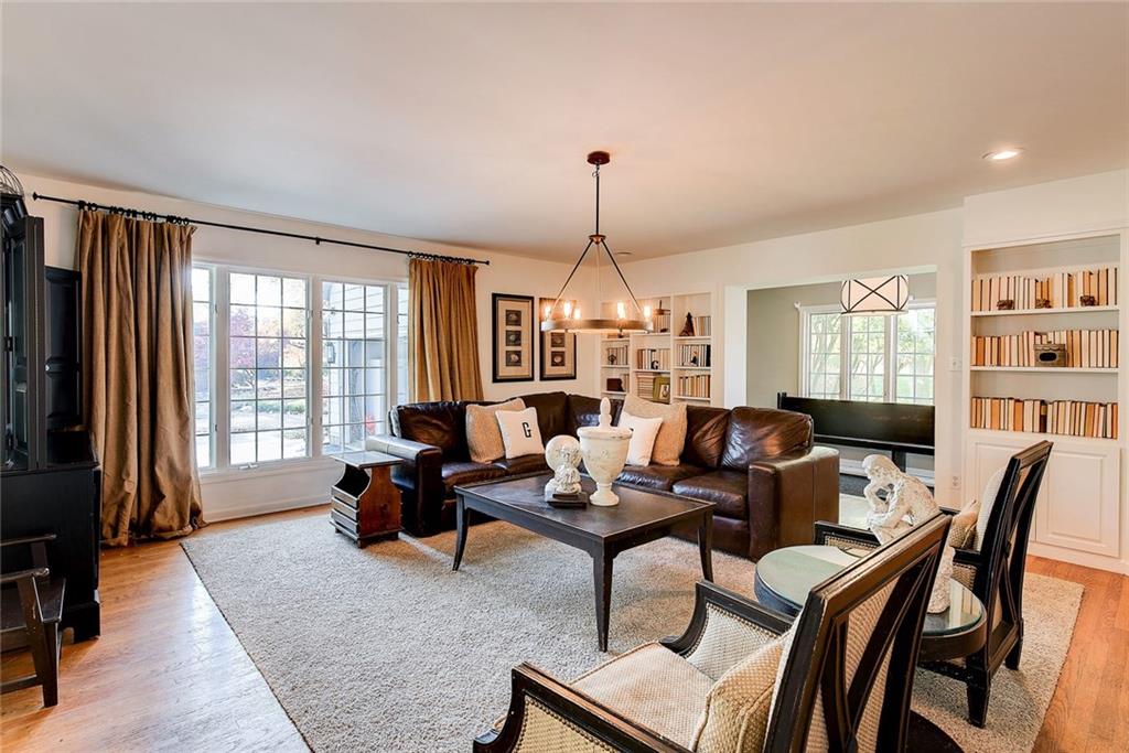 5717 Rolling Ridge Road Indianapolis, IN 46220 - Photo 15 of 41 Gallery Image 15