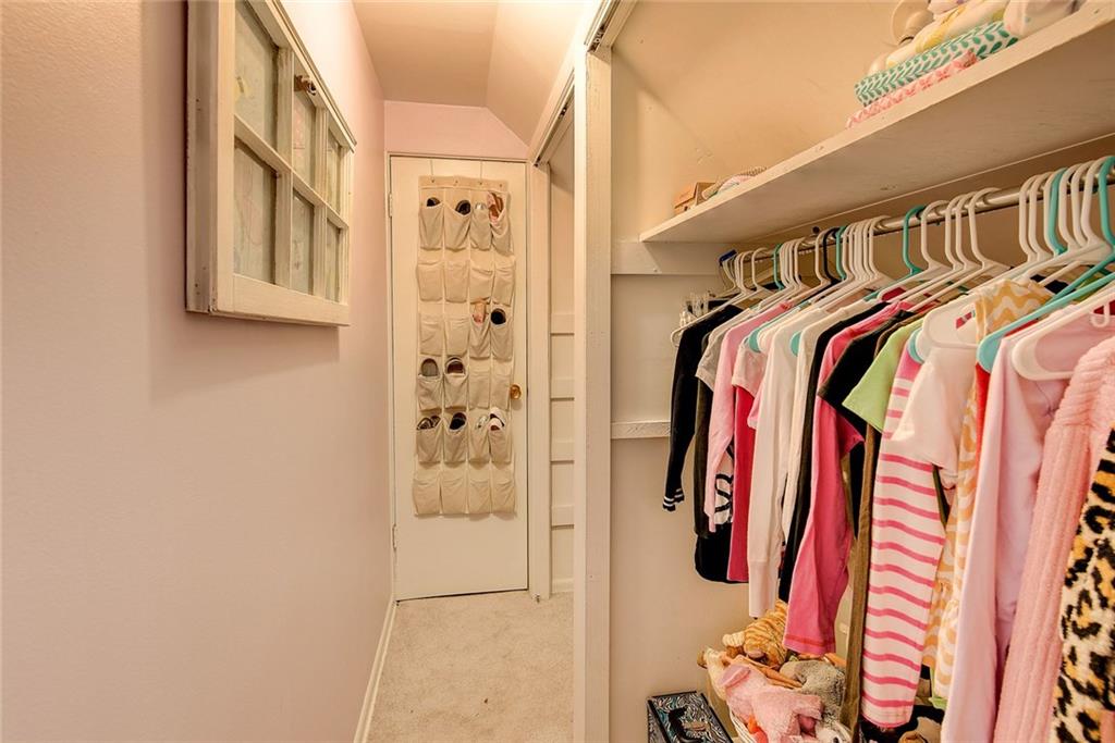 5717 Rolling Ridge Road Indianapolis, IN 46220 - Photo 32 of 41 Gallery Image 32