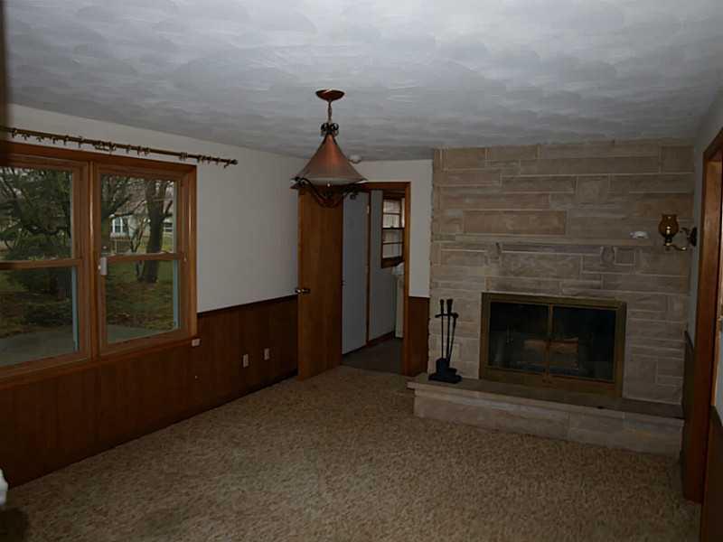 709 Piccadilly Road Anderson, IN 46013 - Photo 7 of 16 Gallery Image 7