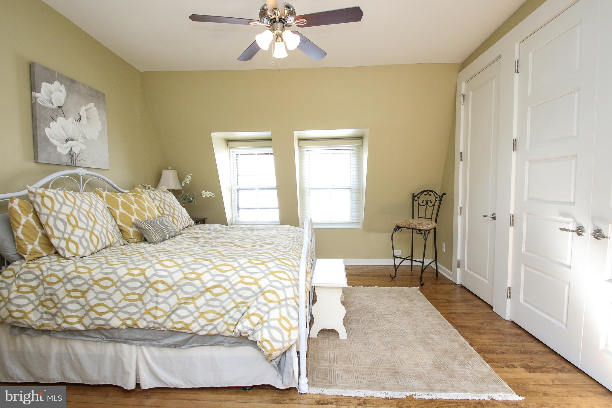 2009 Spruce Street, Unit B Philadelphia, PA 19103 - Photo 33 of 44