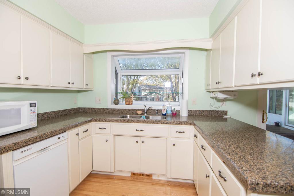 9607 Palmer Road Bloomington, MN 55437 - Photo 22 of 25 Gallery Image 22