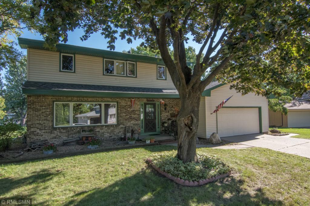 9607 Palmer Road Bloomington, MN 55437 - Photo 8 of 25 Gallery Image 8